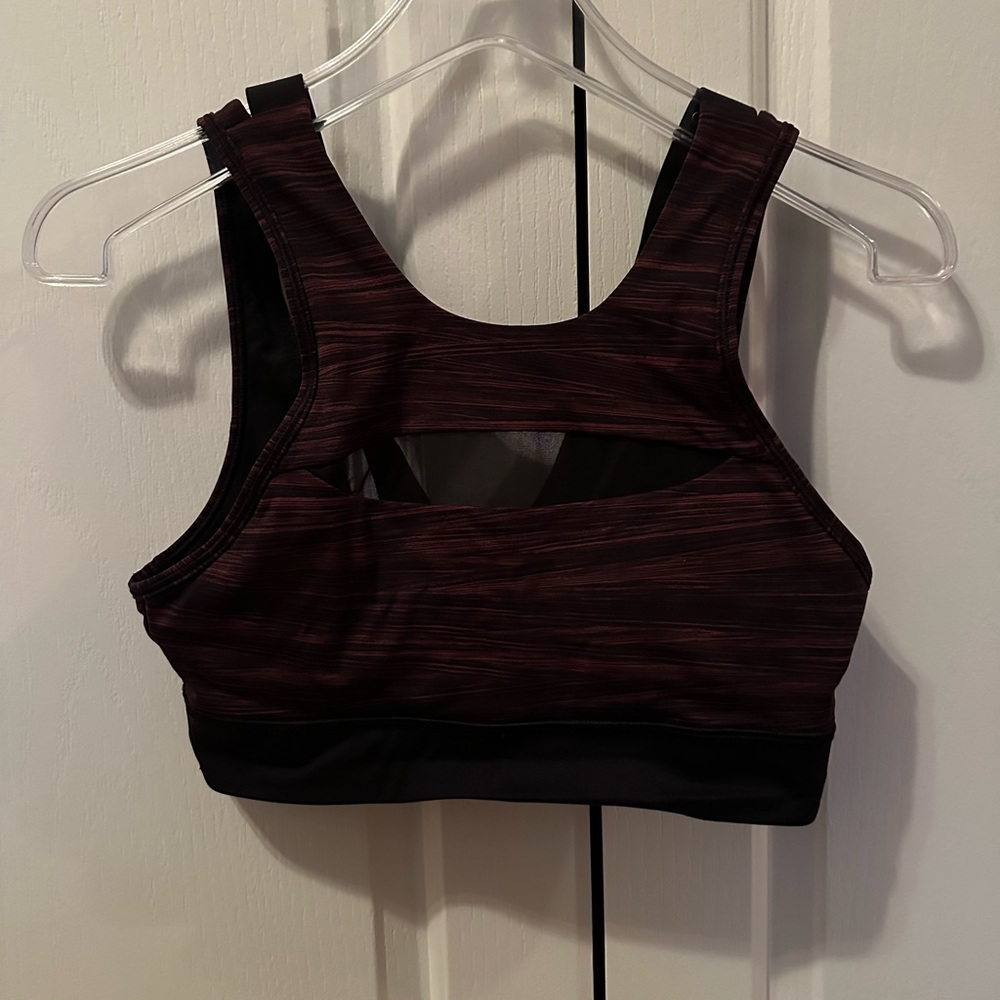 Lulu Lemon sports bra